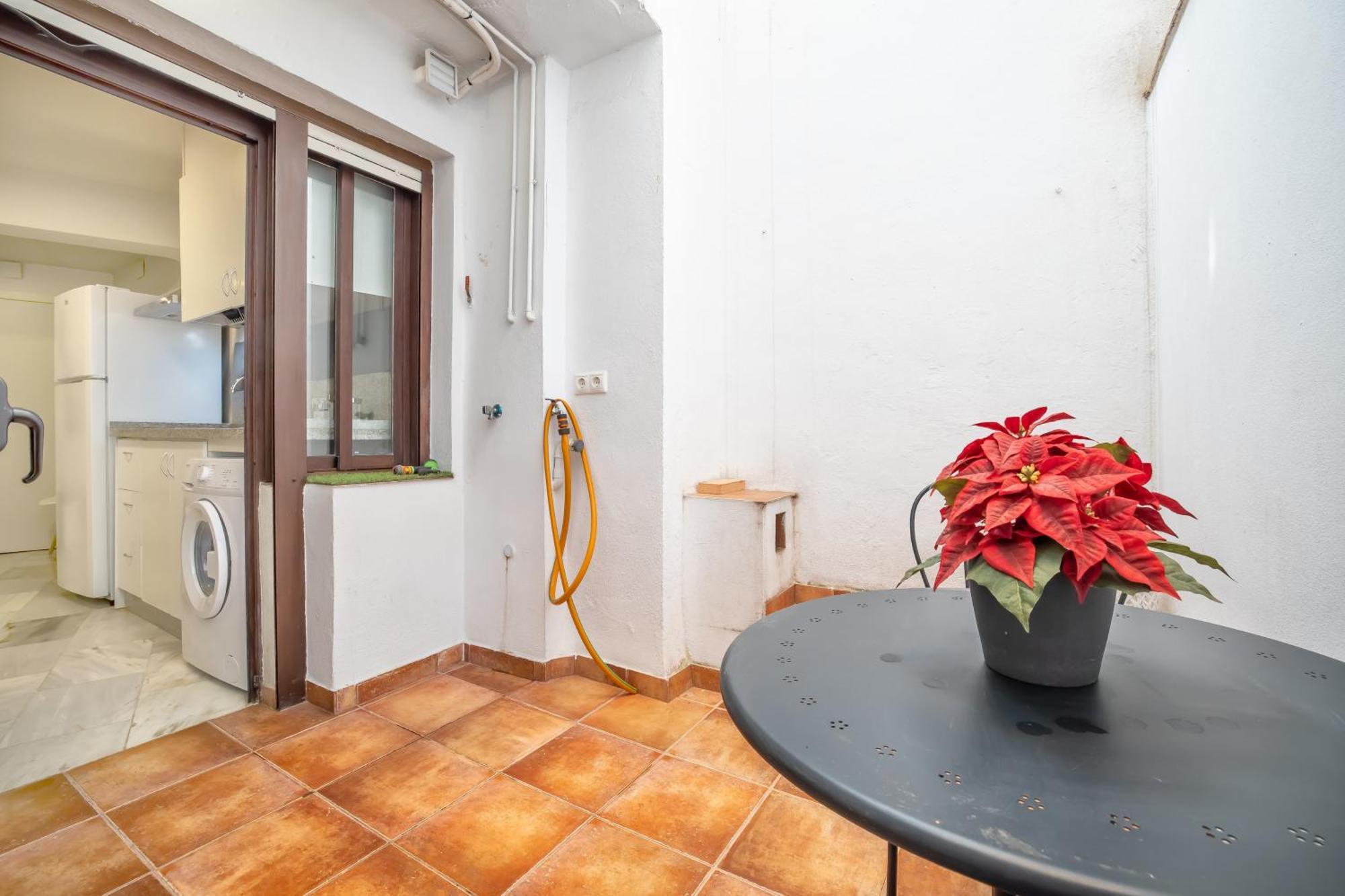 Encanto En La Juderia: Apartamento Con Patio Кордова Экстерьер фото